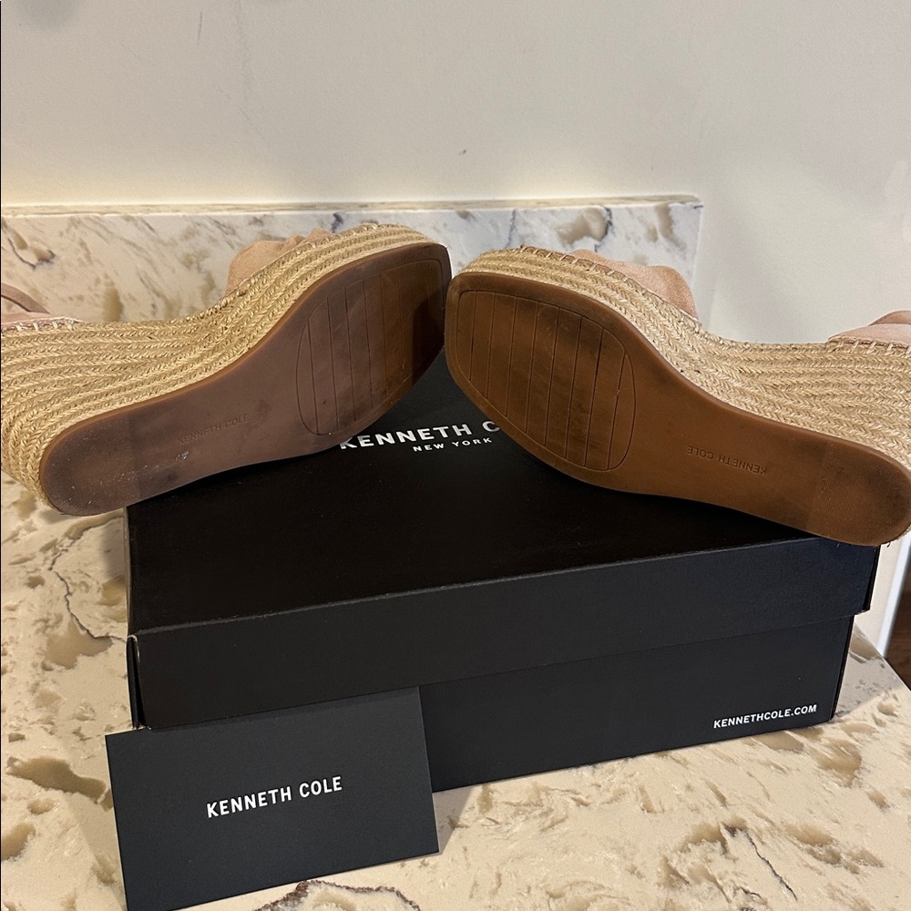 Kenneth Cole Women’s SOL Espadrille Wedges in Buff Suede-Size 8 - Picture 7 of 7